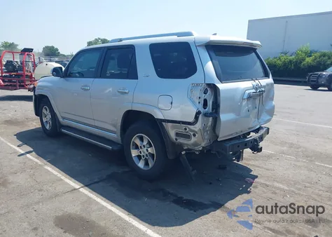 2010 Toyota 4Runner Sr5 V6 z USA, uszkodzony, nr VIN JTEZU5JR6A5007332